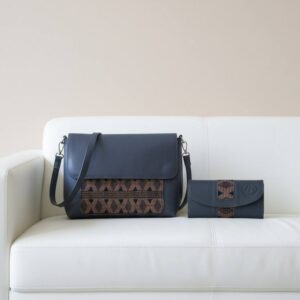 Sac grande dame avec porte monnaies le tout en cuir véritable